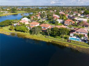17516 NW 7th St, Pembroke Pines FL 33029