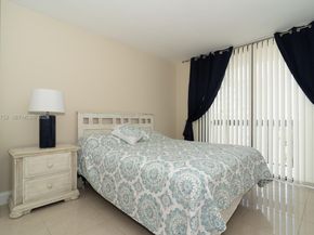 2333 Brickell Ave 1710, Miami FL 33129