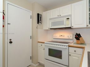 2333 Brickell Ave 1710, Miami FL 33129