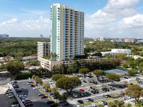 2333 Brickell Ave 1710, Miami FL 33129