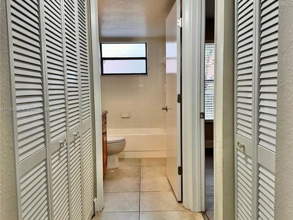 1620 Balfour Point Dr G, West Palm Beach FL 33411