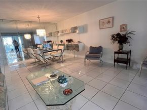 610 NE 12th Ave 102, Hallandale Beach FL 33009