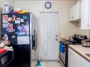 1565 NW 127th St, North Miami FL 33167