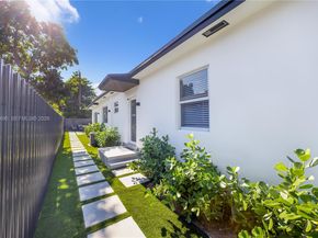 166 NW 41st St, Miami FL 33127