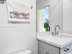 Undisclosed Address #A11659387, Hollywood FL 33019