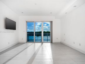 Undisclosed Address #A11659387, Hollywood FL 33019