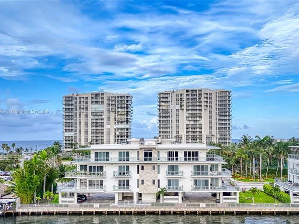 Undisclosed Address #A11659387, Hollywood FL 33019