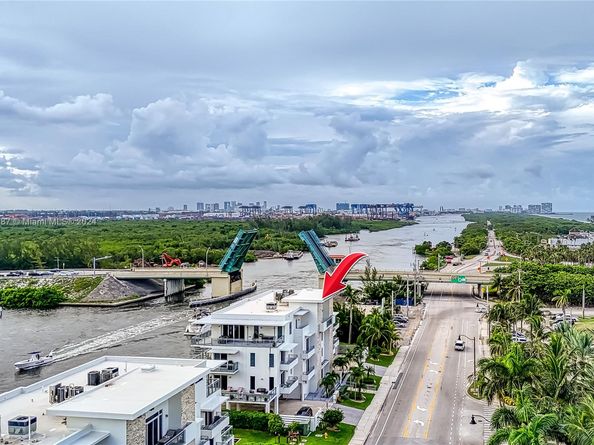 Undisclosed Address #A11659387, Hollywood FL 33019