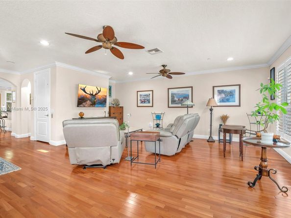 616 NE Venezia Lane 616, Boca Raton FL 33487