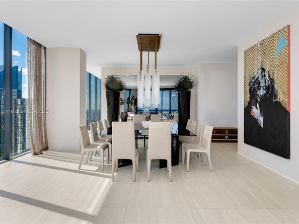 1000 Biscayne Blvd 5101, Miami FL 33132