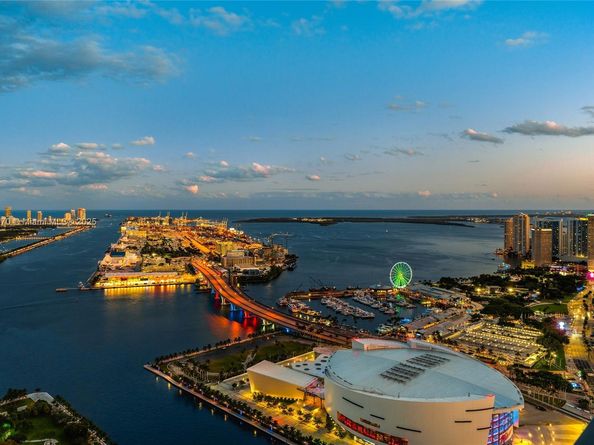 1000 Biscayne Blvd 5101, Miami FL 33132