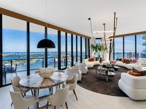 1000 Biscayne Blvd 5101, Miami FL 33132