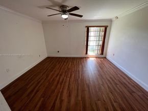 7160 Fairway Dr J18, Miami Lakes FL 33014