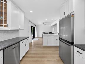 2481 SE 15th St, Pompano Beach FL 33062