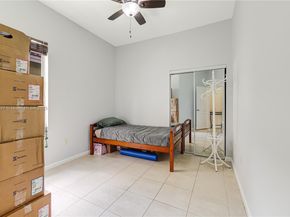 3910 NE 10th Dr, Homestead FL 33033