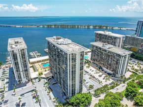 1901 Brickell Ave B1706, Miami FL 33129