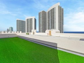 1865 S Ocean Dr 21C, Hallandale Beach FL 33009