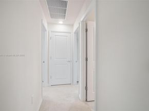 8036 NW 78th St, Tamarac FL 33321