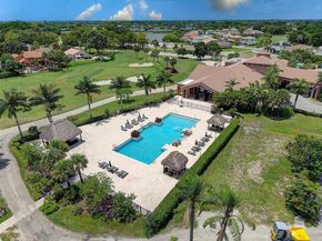 8036 NW 78th St, Tamarac FL 33321