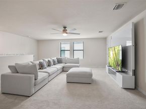 8036 NW 78th St, Tamarac FL 33321