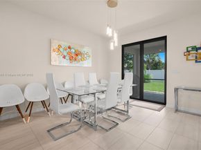 8036 NW 78th St, Tamarac FL 33321