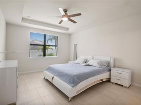 8036 NW 78th St, Tamarac FL 33321