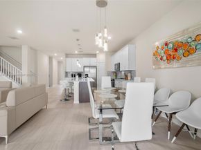 8036 NW 78th St, Tamarac FL 33321