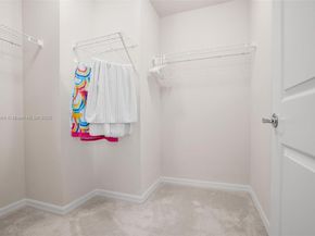8036 NW 78th St, Tamarac FL 33321