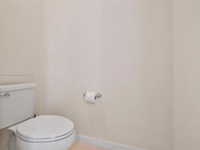8036 NW 78th St, Tamarac FL 33321
