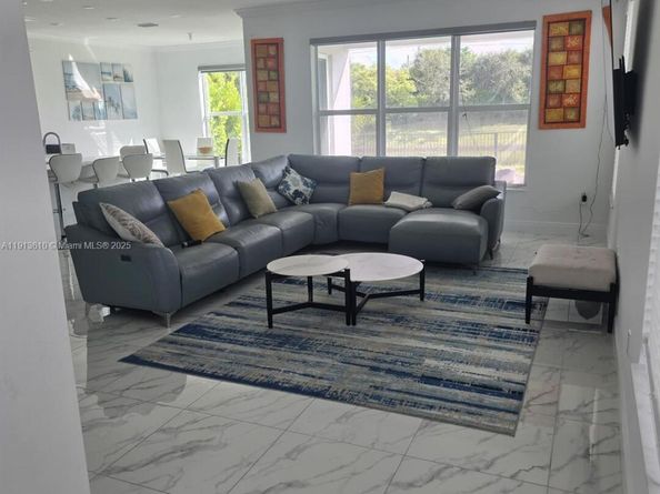 4108 Veleiros Ave, Deerfield Beach FL 33064