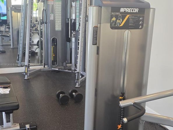 4108 Veleiros Ave, Deerfield Beach FL 33064