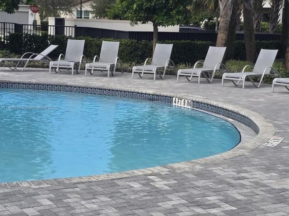 4108 Veleiros Ave, Deerfield Beach FL 33064