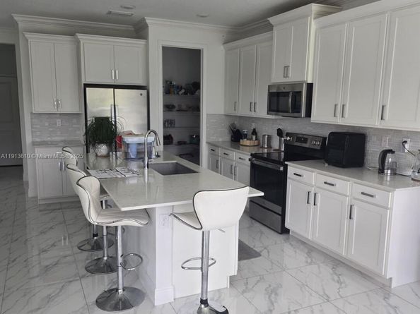 4108 Veleiros Ave, Deerfield Beach FL 33064