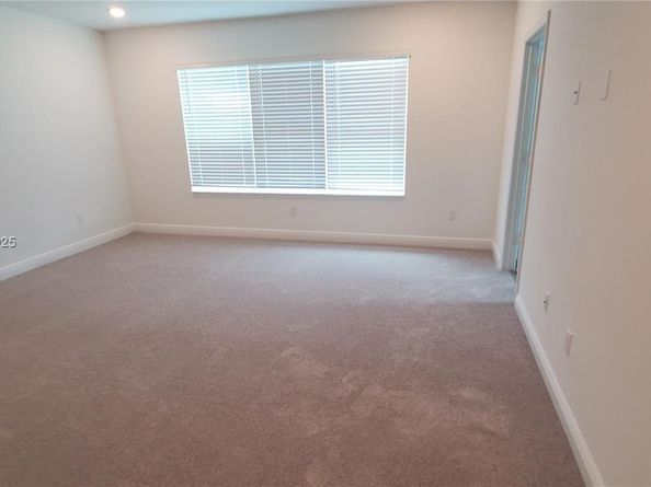 4108 Veleiros Ave, Deerfield Beach FL 33064