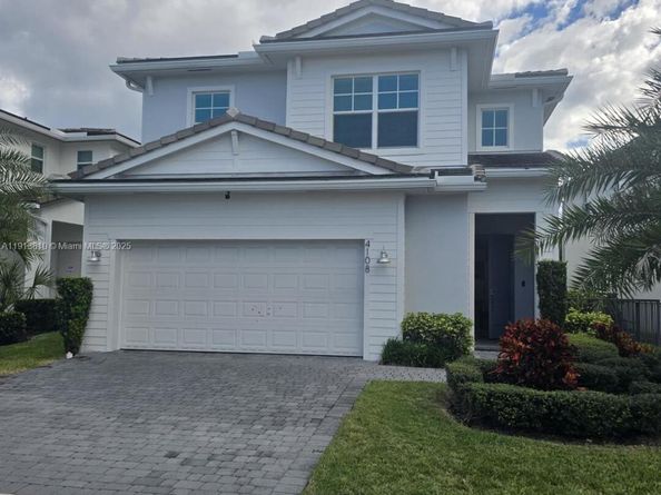 4108 Veleiros Ave, Deerfield Beach FL 33064