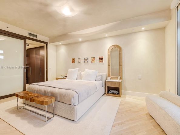 2001 Meridian Ave 307, Miami Beach FL 33139