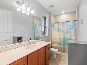 8264 NW 118th Way, Parkland FL 33076
