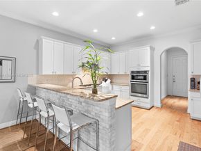 8264 NW 118th Way, Parkland FL 33076