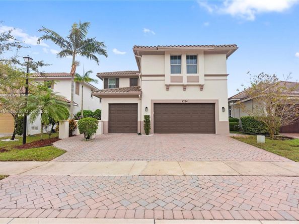8264 NW 118th Way, Parkland FL 33076