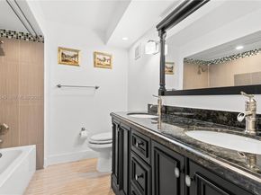 2528 N 38 Ave D32, Hollywood FL 33021