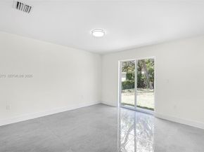 933 NW 50th St, Miami FL 33127