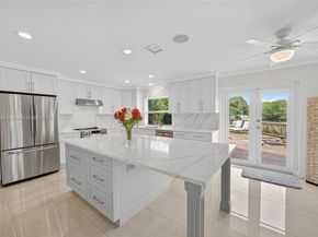 1733 NE 35th St, Oakland Park FL 33334