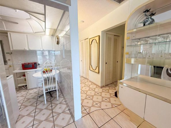 1355 NE 167th St 302, Miami FL 33162