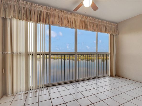 13001 SW 11th Ct 401A, Pembroke Pines FL 33027