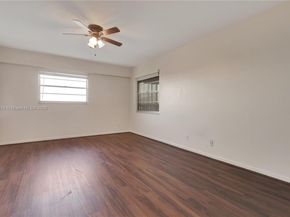 13001 SW 11th Ct 401A, Pembroke Pines FL 33027