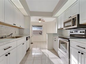 13001 SW 11th Ct 401A, Pembroke Pines FL 33027