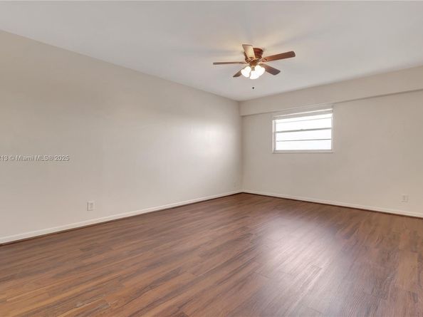 13001 SW 11th Ct 401A, Pembroke Pines FL 33027