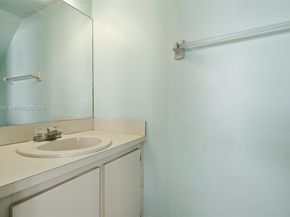 12253 SW 16th Ter 108M, Miami FL 33175