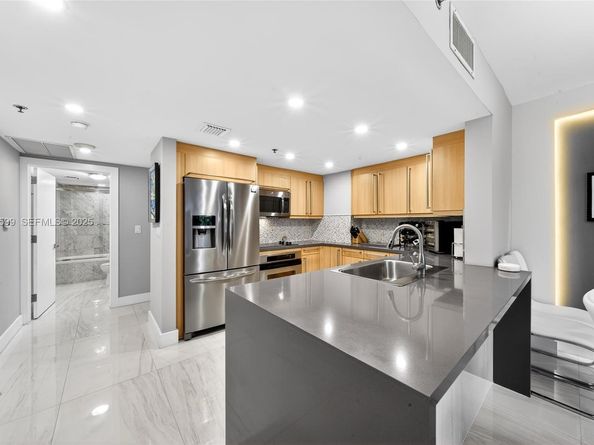 226 Ocean Dr 3C, Miami Beach FL 33139