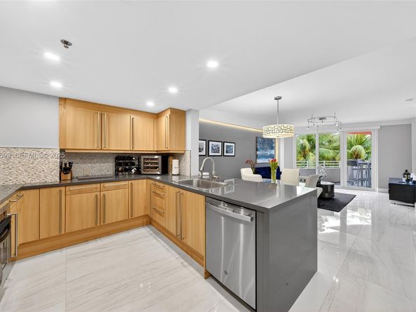 226 Ocean Dr 3C, Miami Beach FL 33139